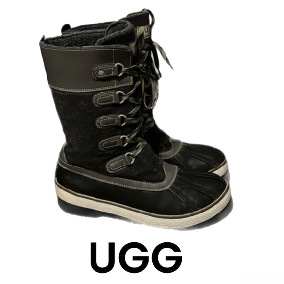 Authentic UGG Signature Waterproof boots sz 8 Euro 39 - Picture 1 of 12